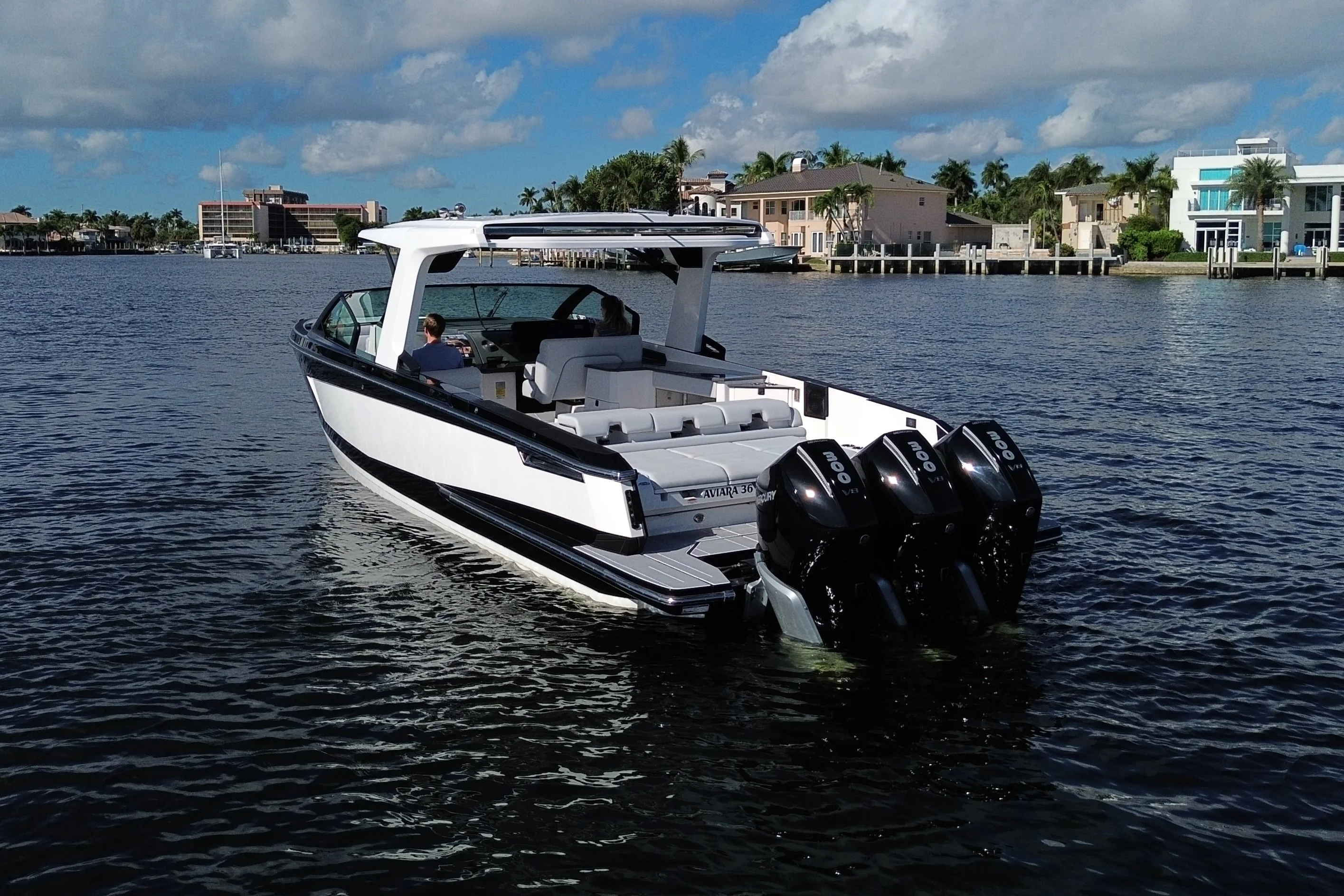 2024 Aviara AV36 Outboard Image Thumbnail #4