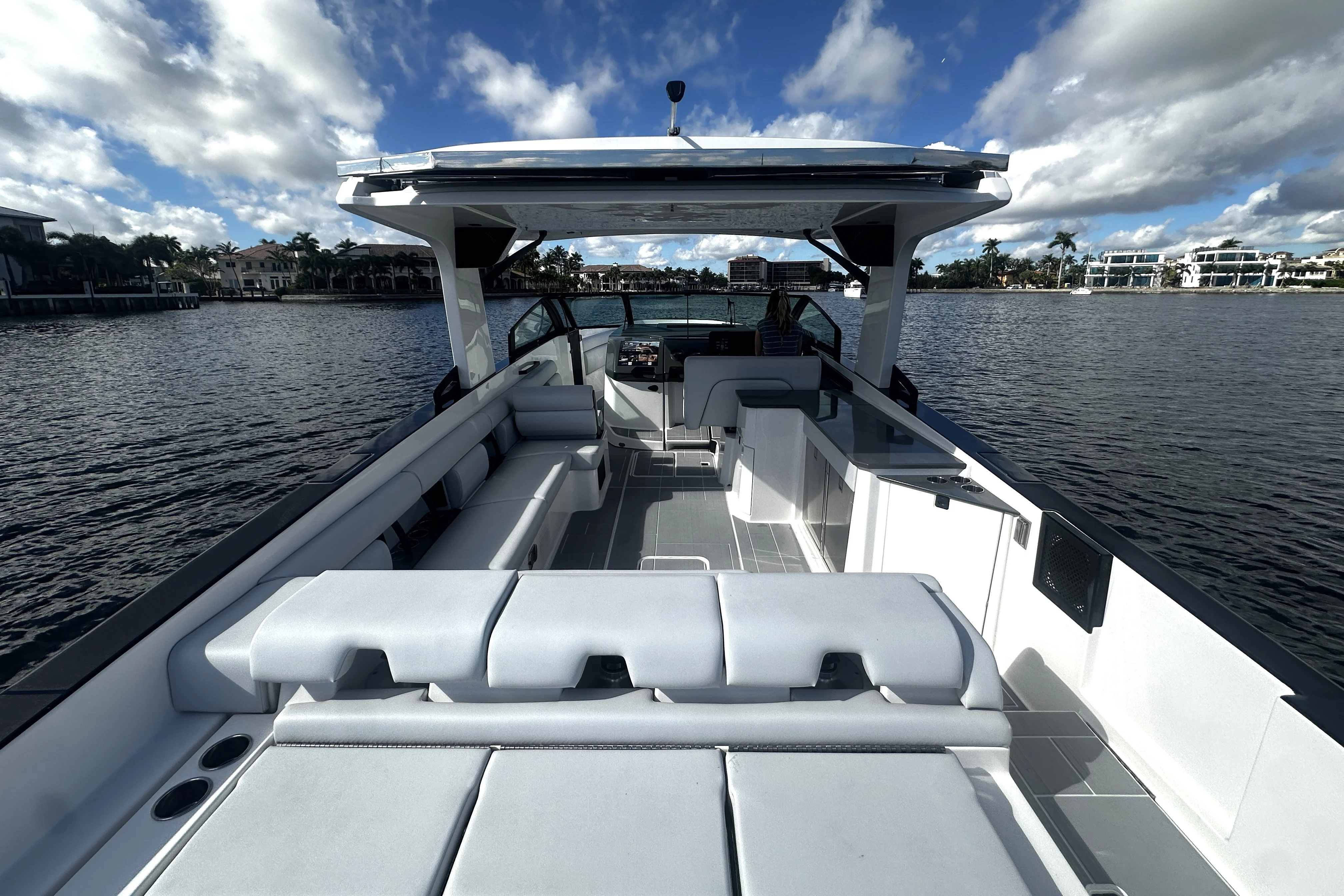 2024 Aviara AV36 Outboard Image Thumbnail #17