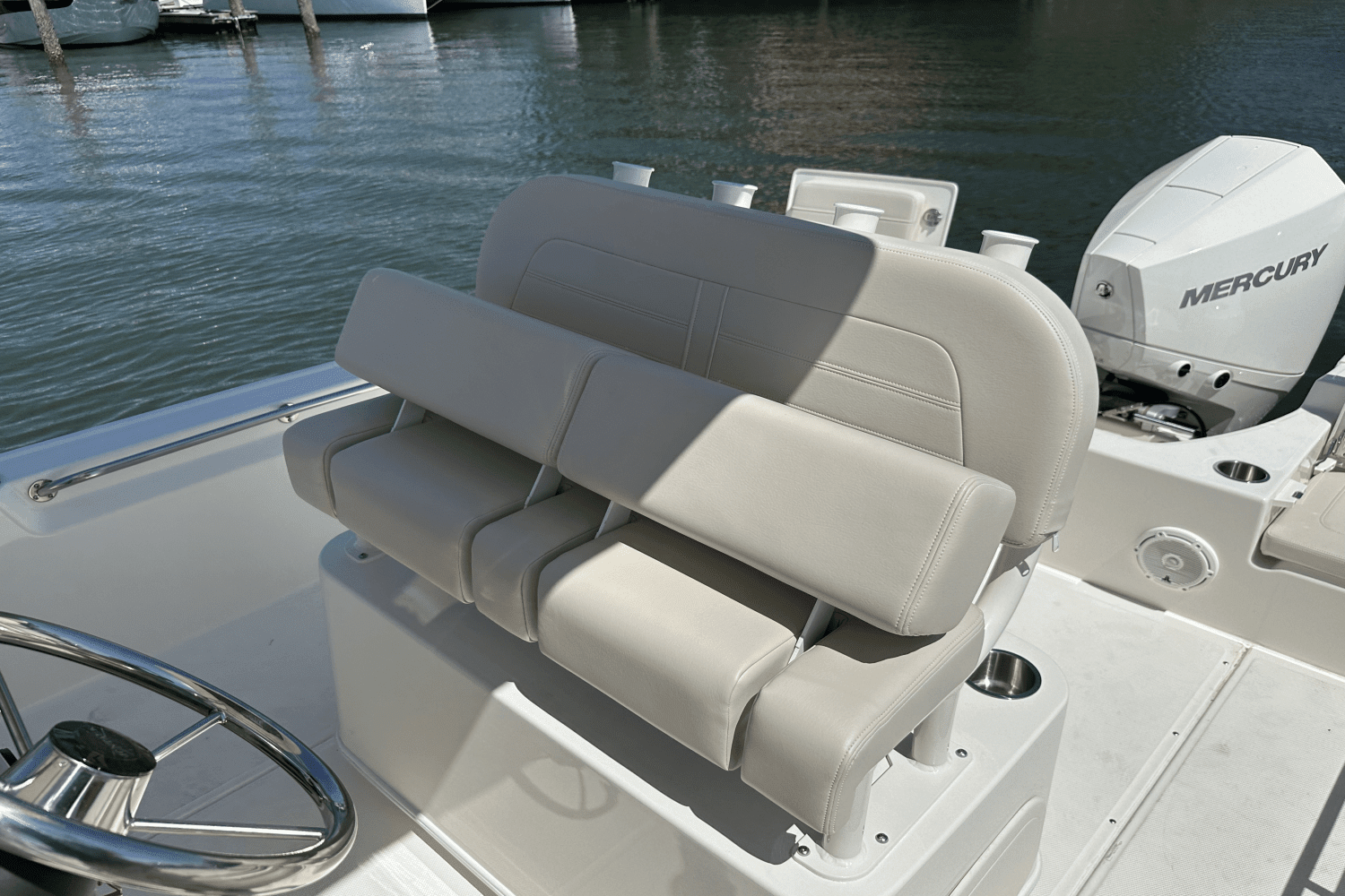 2024 Boston Whaler 210 Montauk Image Thumbnail #16