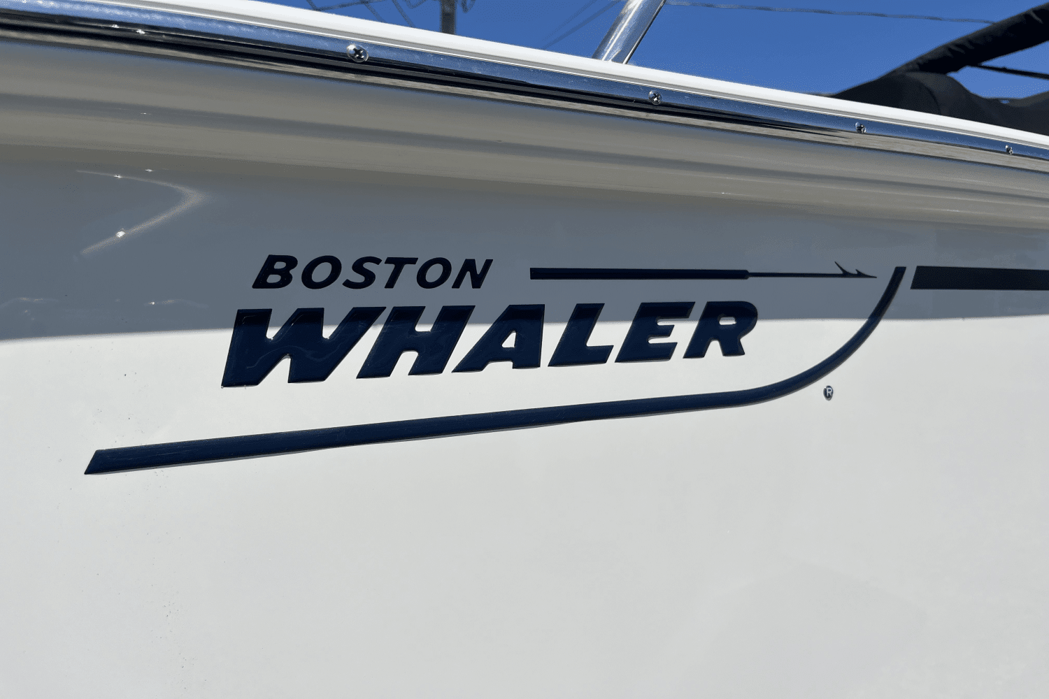 2024 Boston Whaler 210 Montauk Image Thumbnail #15