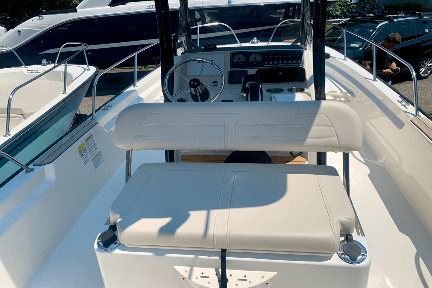 2024 Boston Whaler 210 Montauk Image Thumbnail #10