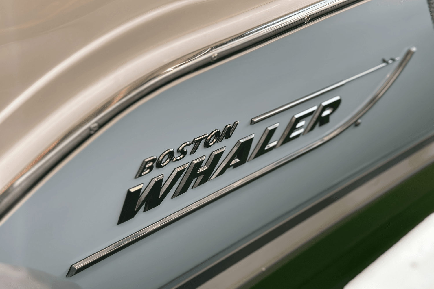 2025 Boston Whaler 240 Vantage Image Thumbnail #27