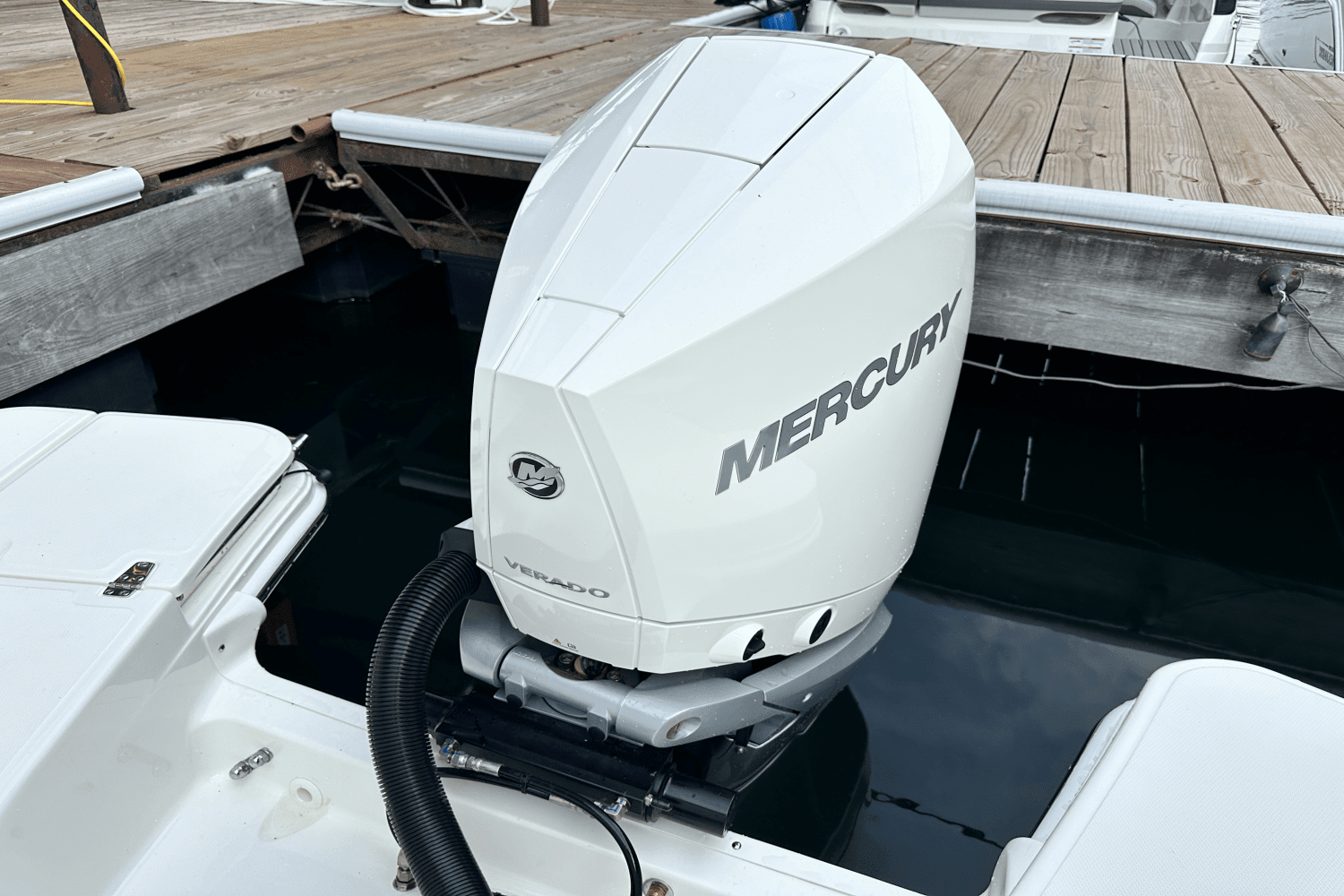 2025 Boston Whaler 240 Vantage Image Thumbnail #24