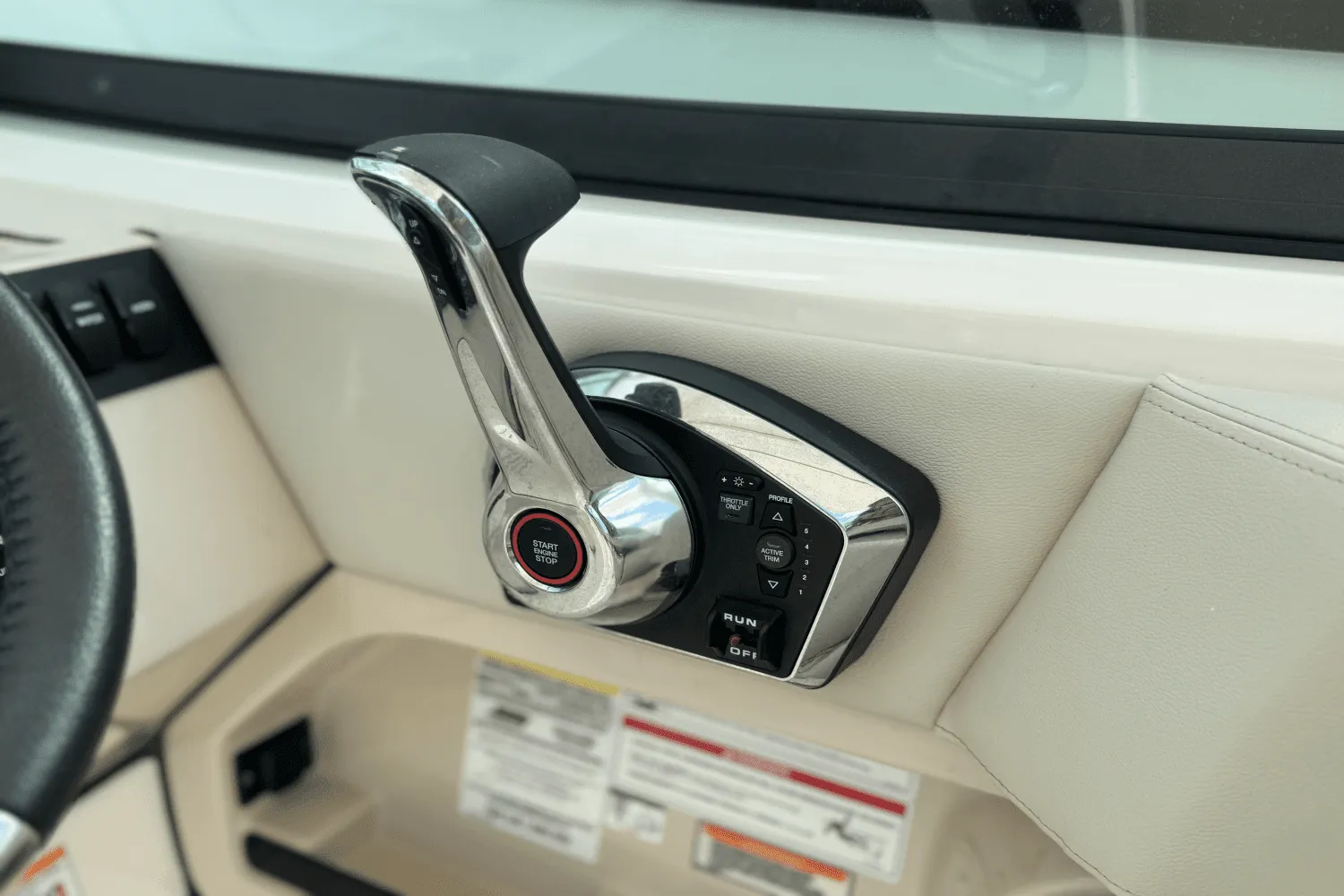 2025 Boston Whaler 240 Vantage Image Thumbnail #46