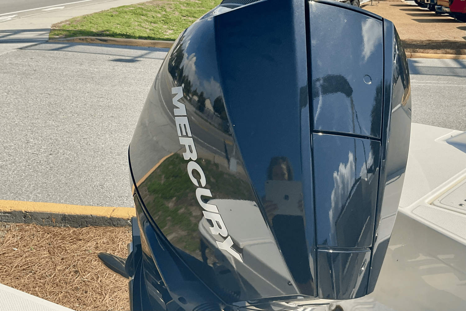 2024 Boston Whaler 210 Vantage Image Thumbnail #6