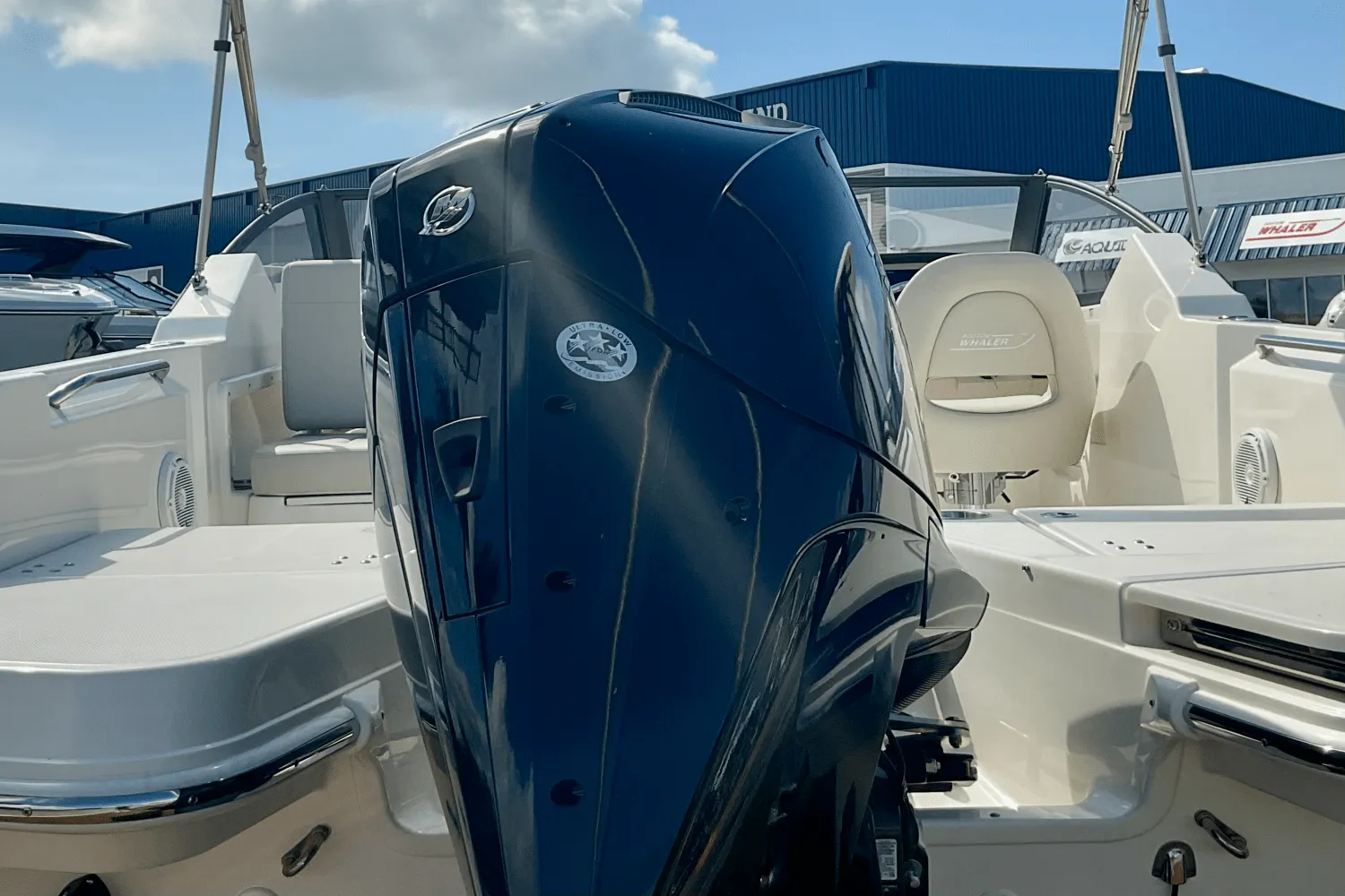 2024 Boston Whaler 210 Vantage Image Thumbnail #8