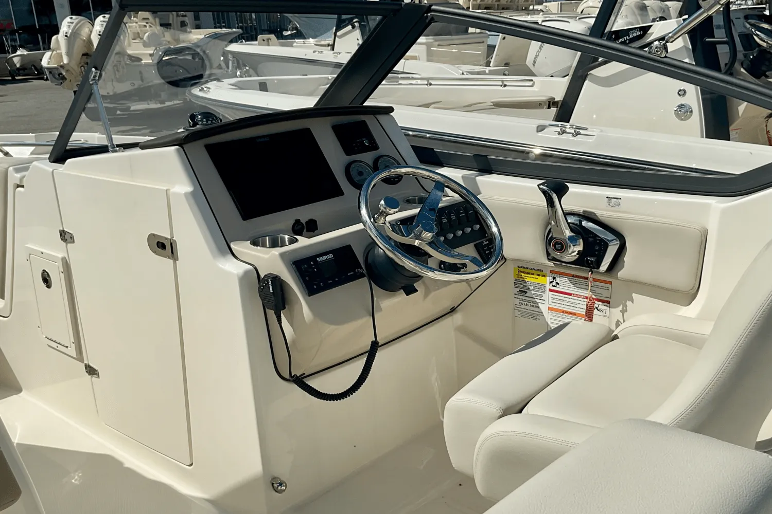 2024 Boston Whaler 210 Vantage Image Thumbnail #19