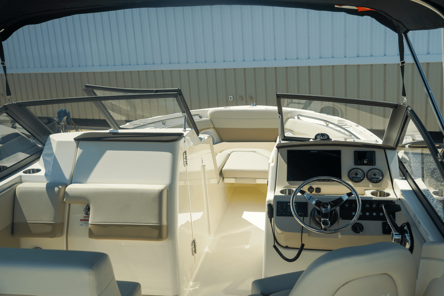 2024 Boston Whaler 210 Vantage Image Thumbnail #22