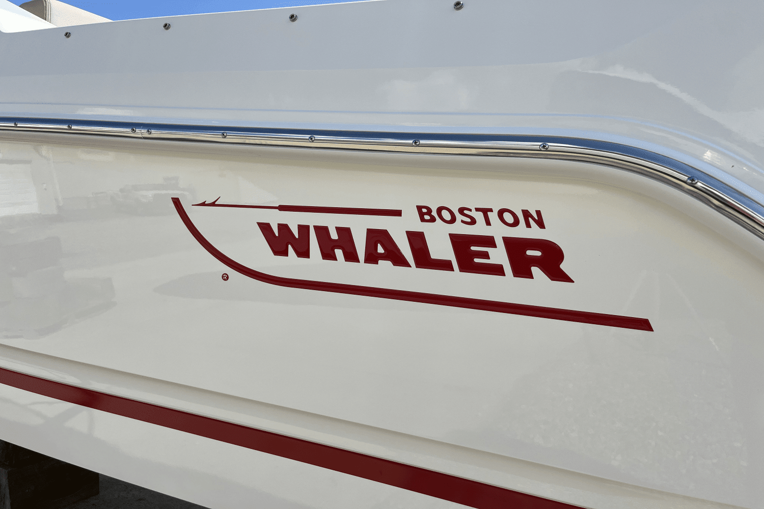 2025 Boston Whaler 210 Vantage Image Thumbnail #20