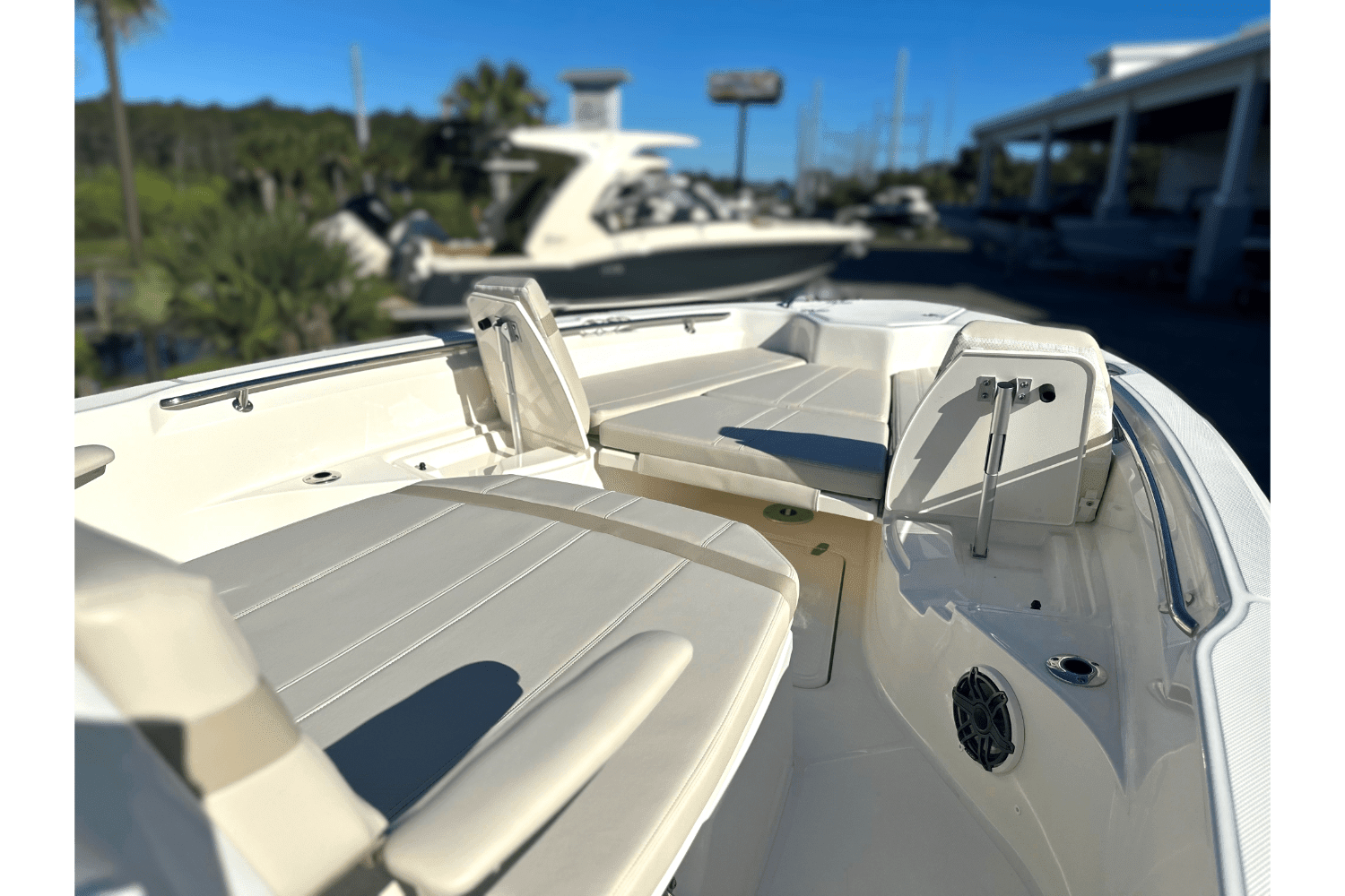 2025 Boston Whaler 280 Dauntless Image Thumbnail #18