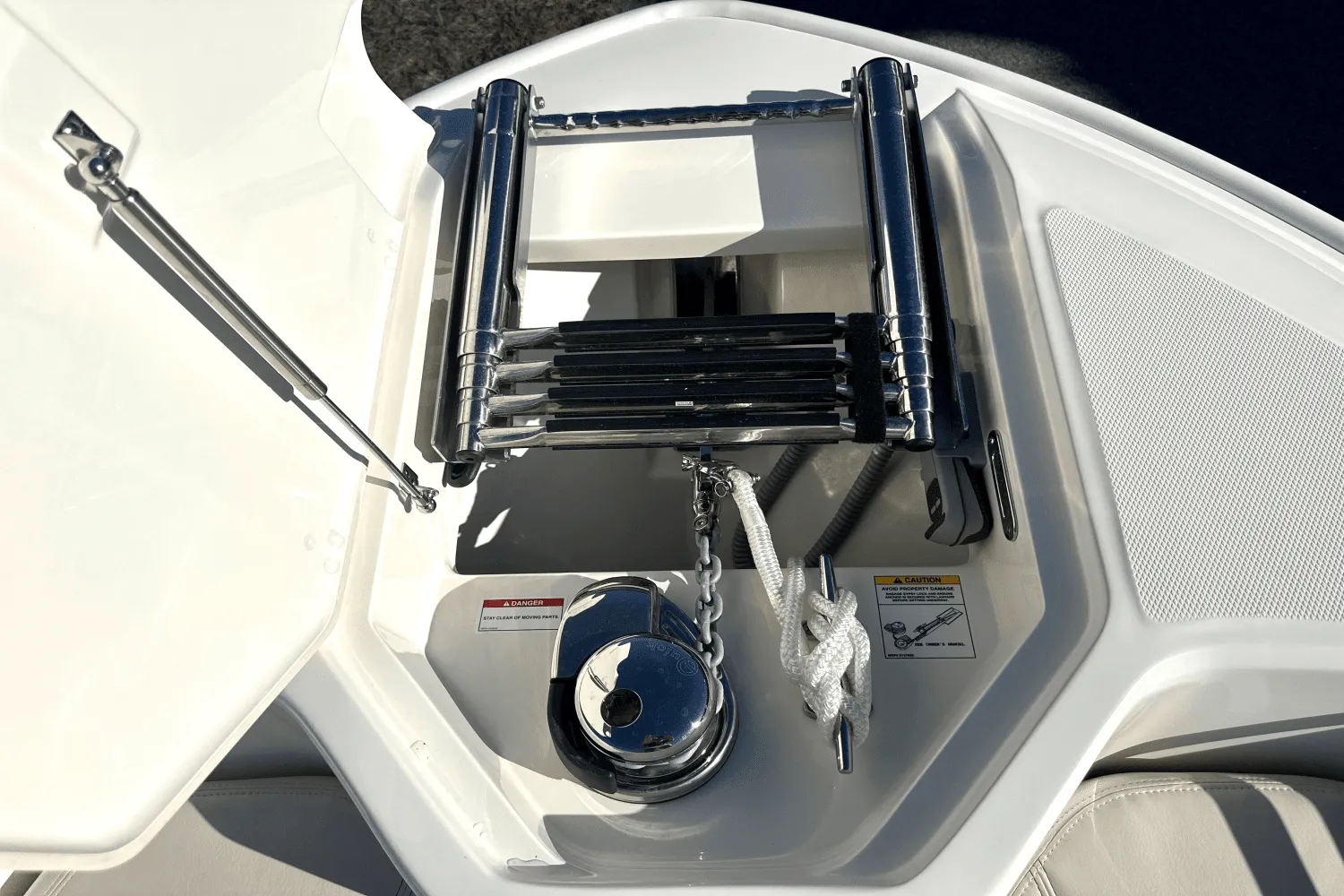 2025 Boston Whaler 280 Dauntless Image Thumbnail #24