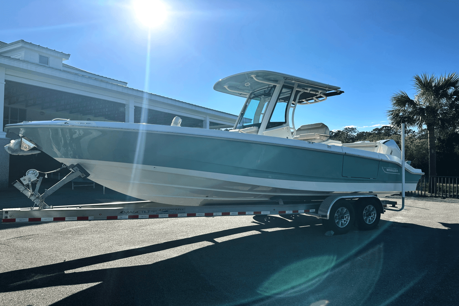 2025 Boston Whaler 280 Dauntless Image Thumbnail #1