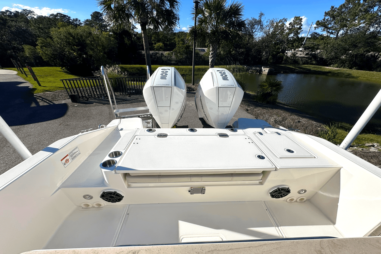 2025 Boston Whaler 280 Dauntless Image Thumbnail #6