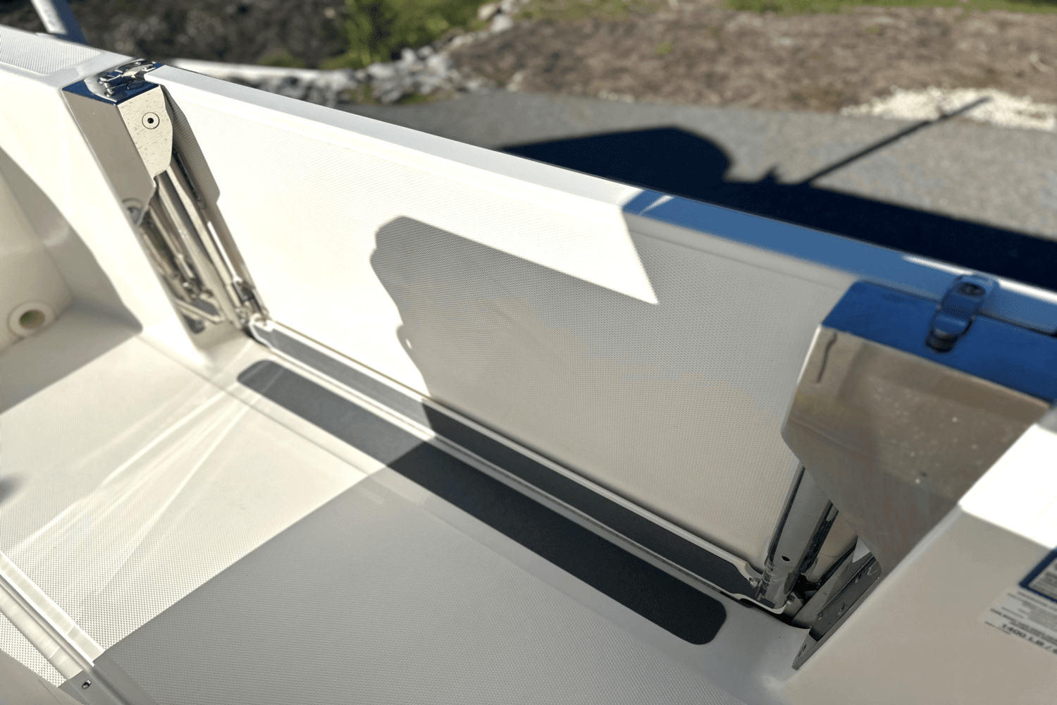 2025 Boston Whaler 280 Dauntless Image Thumbnail #11