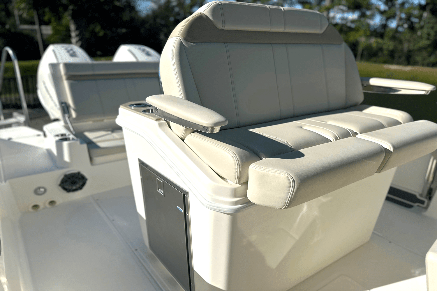 2025 Boston Whaler 280 Dauntless Image Thumbnail #15
