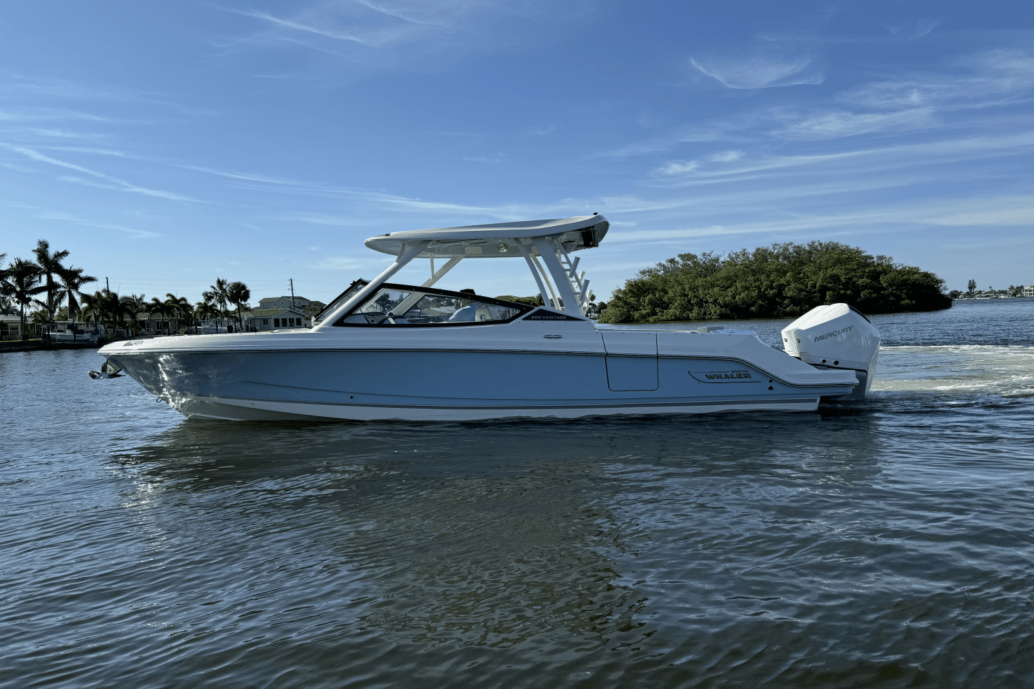 2025 Boston Whaler 280 Vantage Image Thumbnail #11