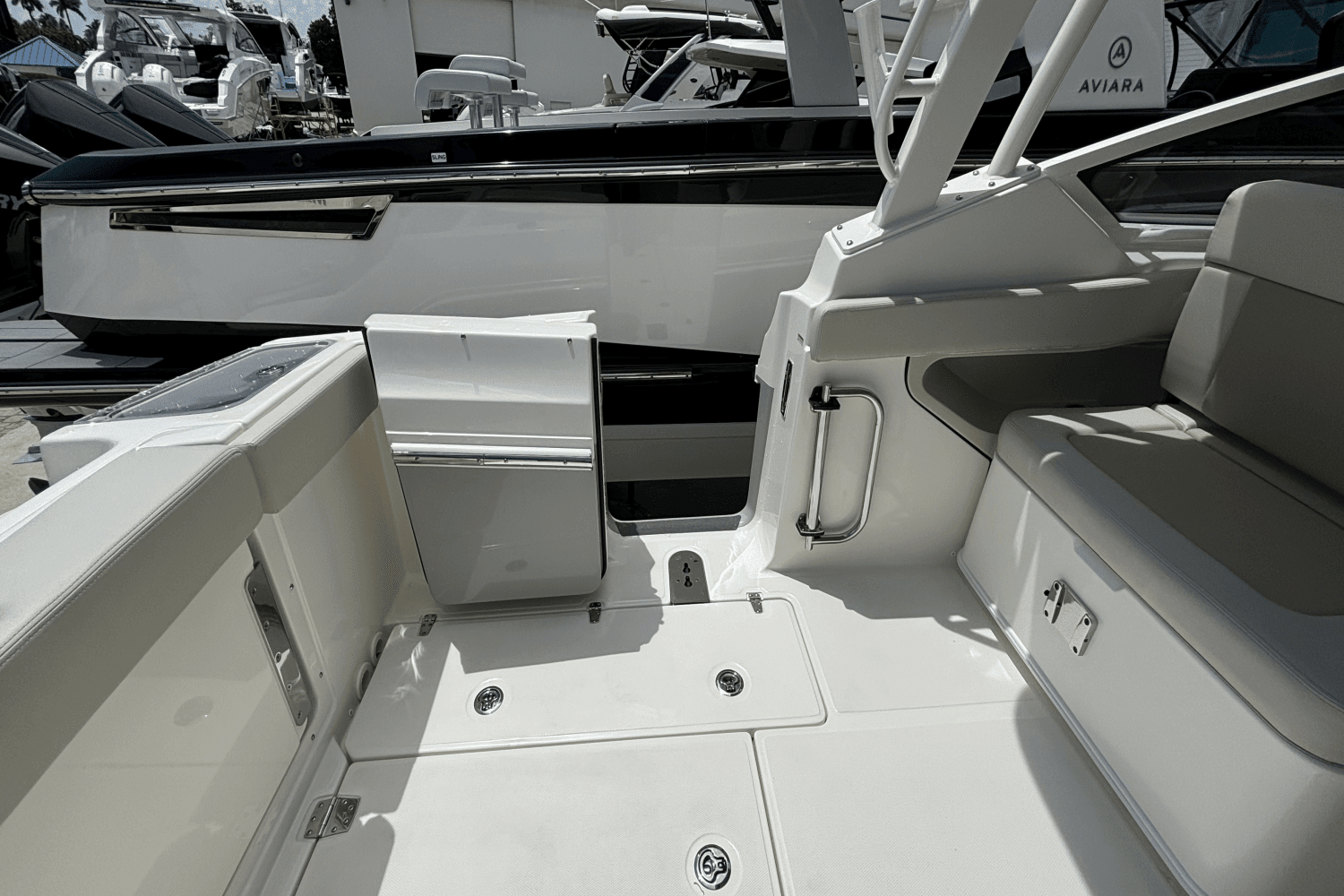 2025 Boston Whaler 280 Vantage Image Thumbnail #9