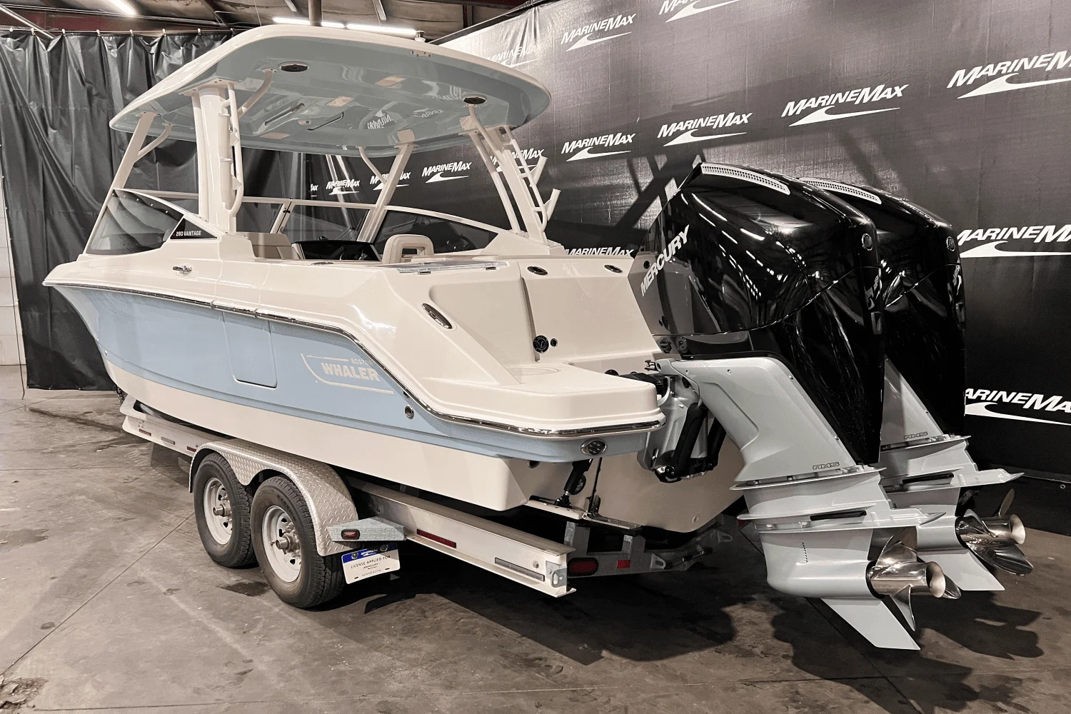 2025 Boston Whaler 280 Vantage Image Thumbnail #3