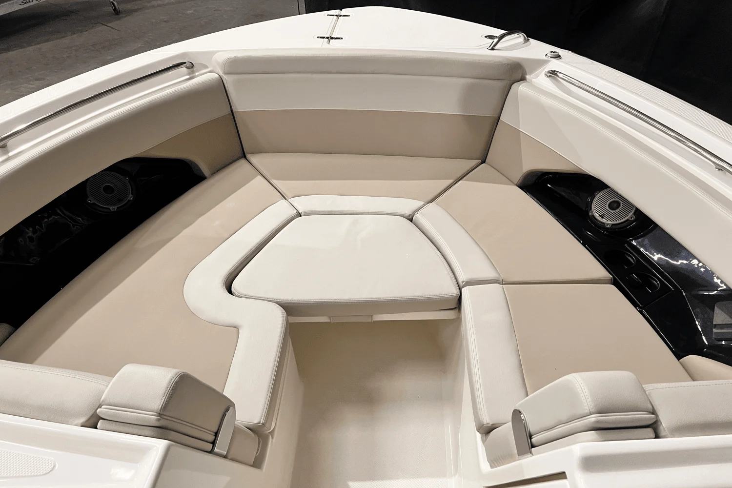 2025 Boston Whaler 280 Vantage Image Thumbnail #20