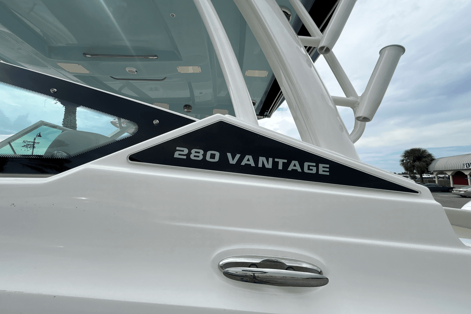 2025 Boston Whaler 280 Vantage Image Thumbnail #2