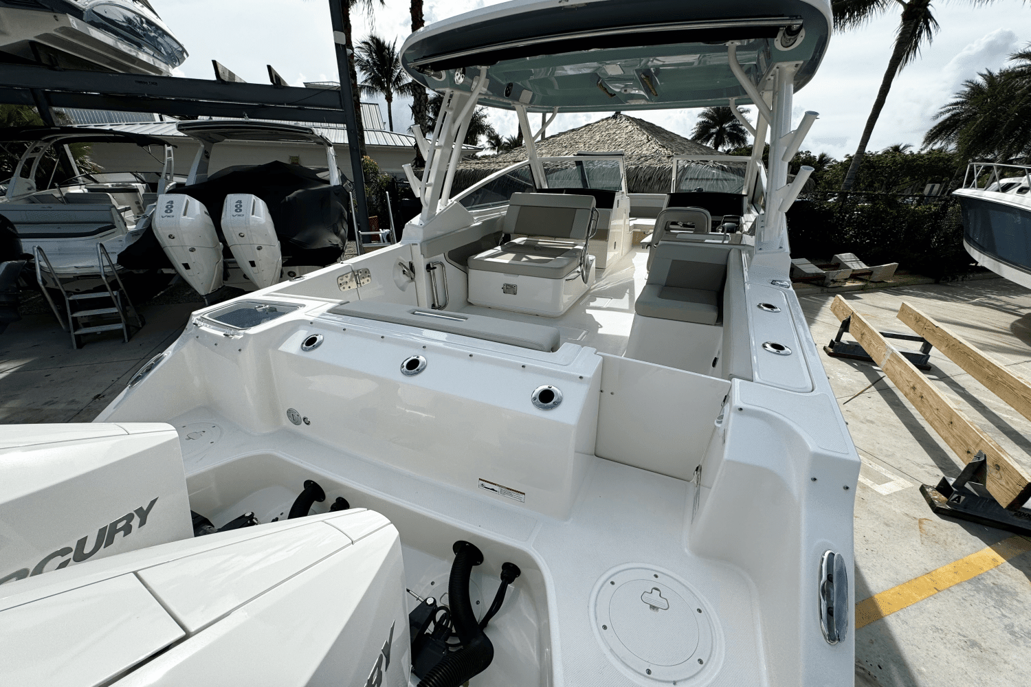 2025 Boston Whaler 280 Vantage Image Thumbnail #5