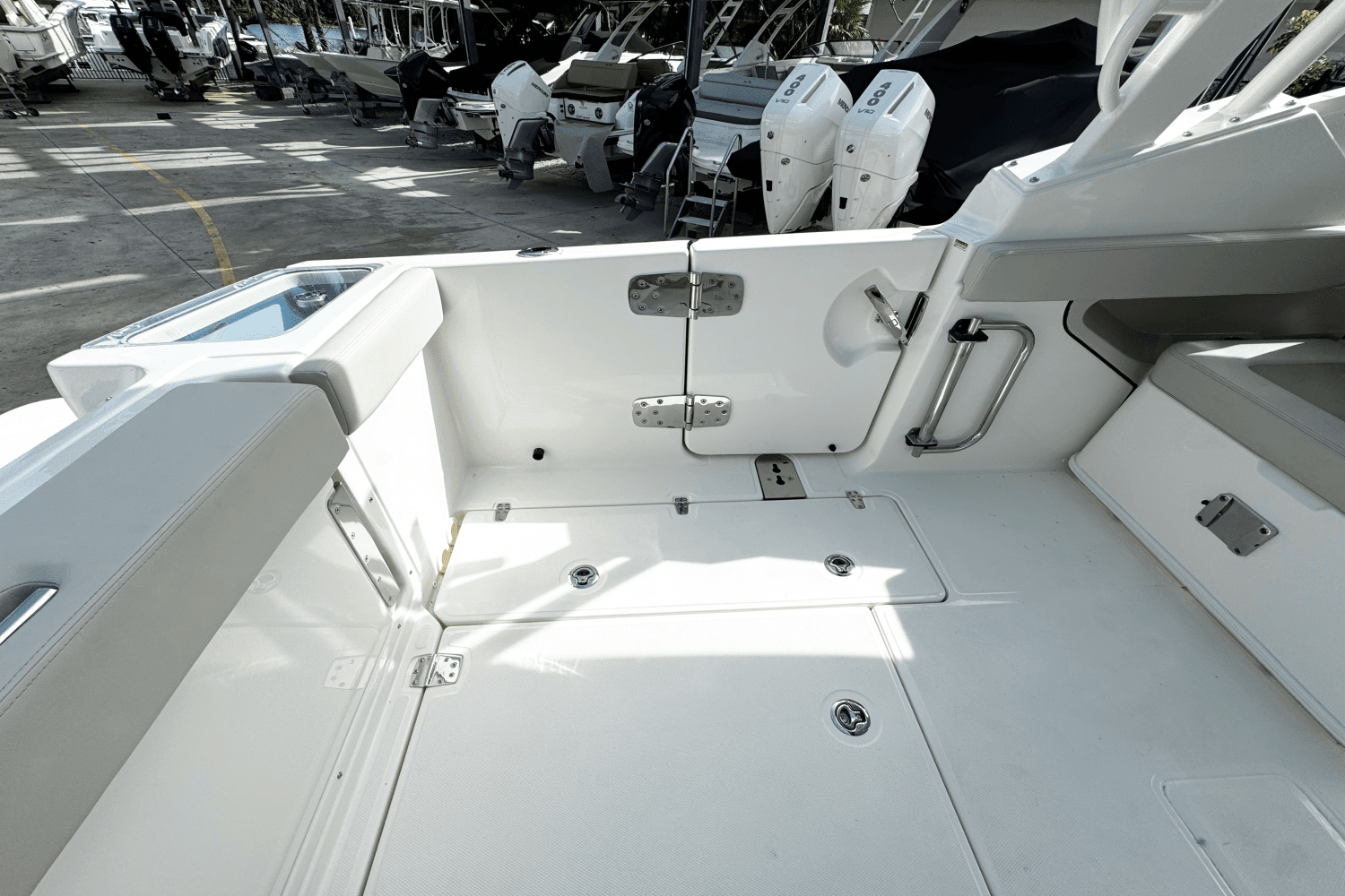 2025 Boston Whaler 280 Vantage Image Thumbnail #19