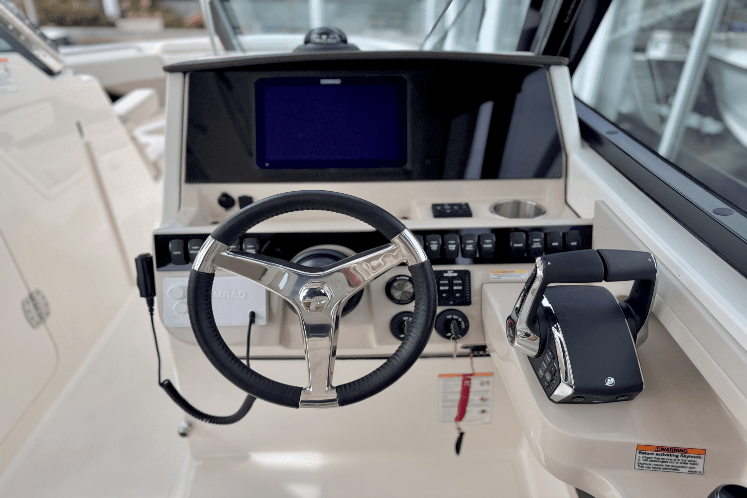 2025 Boston Whaler 280 Vantage Image Thumbnail #29