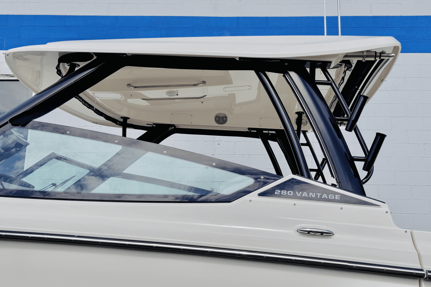 2025 Boston Whaler 280 Vantage Image Thumbnail #8