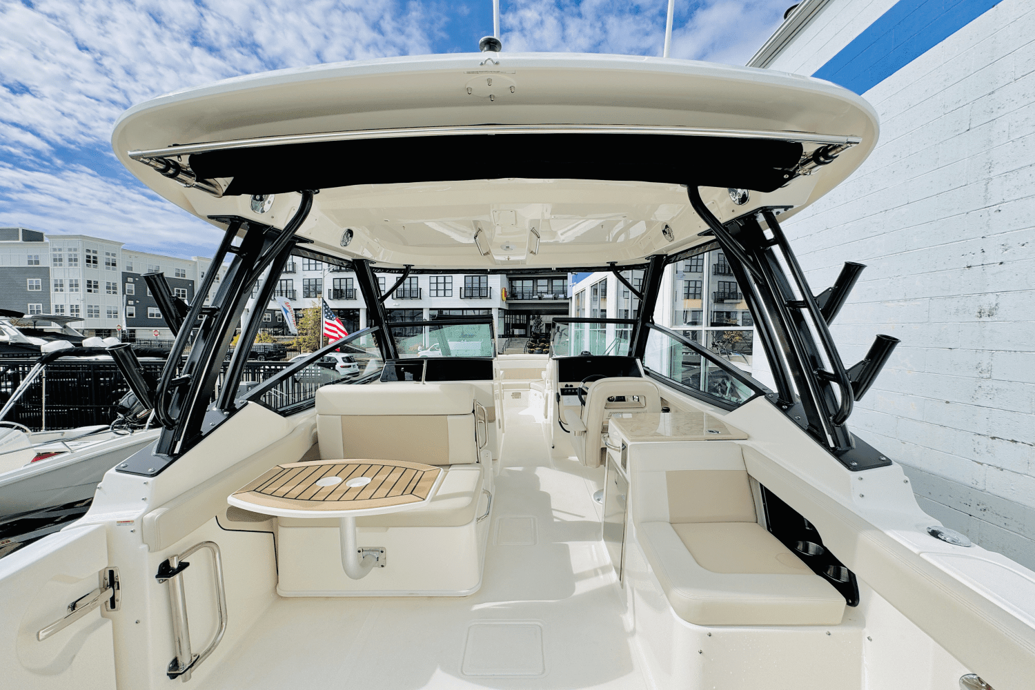 2025 Boston Whaler 280 Vantage Image Thumbnail #13