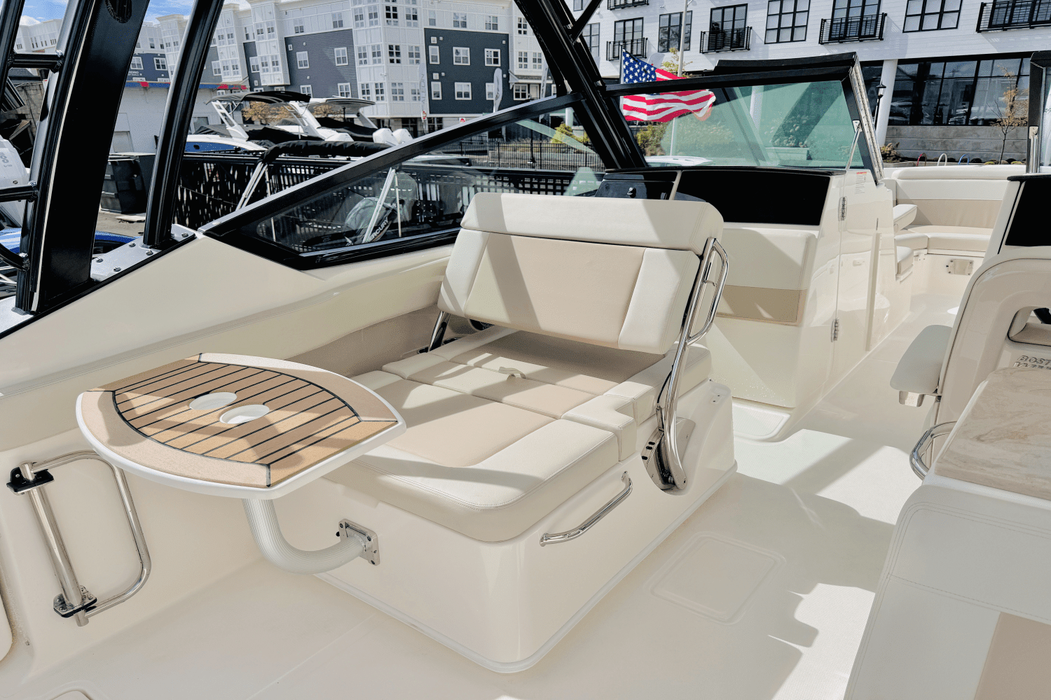 2025 Boston Whaler 280 Vantage Image Thumbnail #22