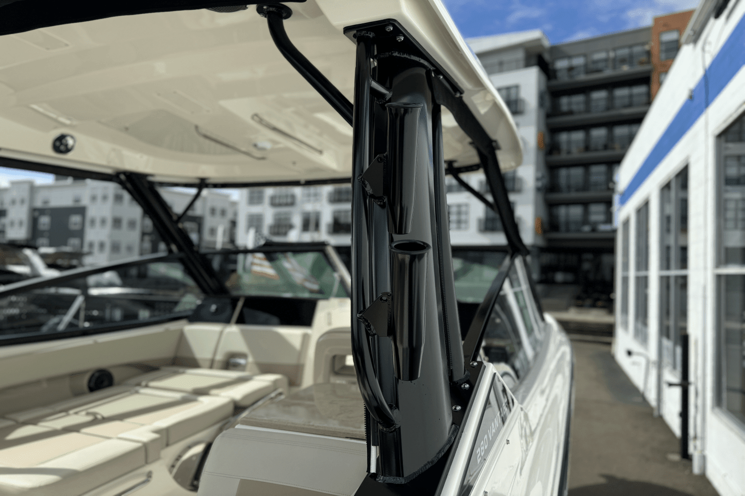 2025 Boston Whaler 280 Vantage Image Thumbnail #14