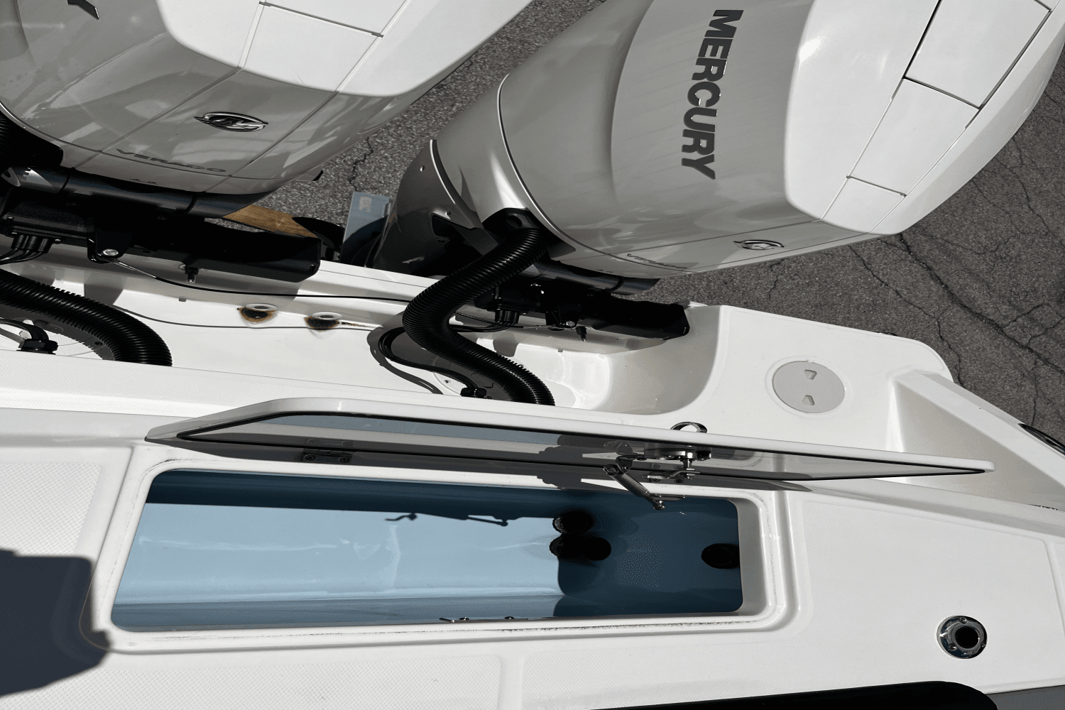 2024 Boston Whaler 330 Outrage Image Thumbnail #5