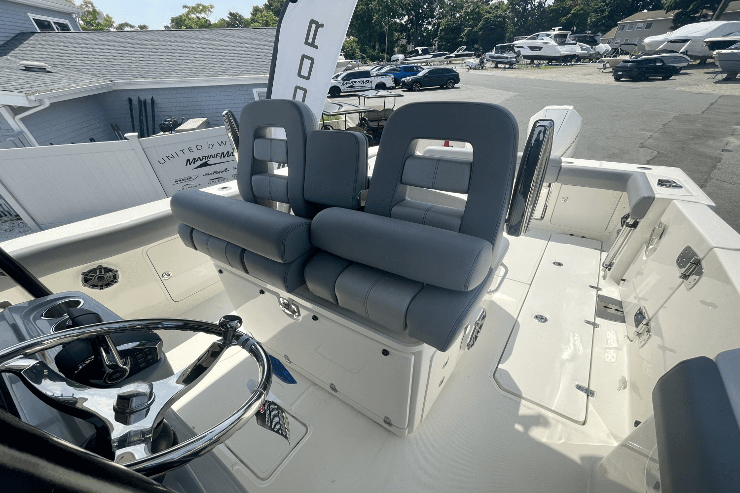 2024 Boston Whaler 330 Outrage Image Thumbnail #16