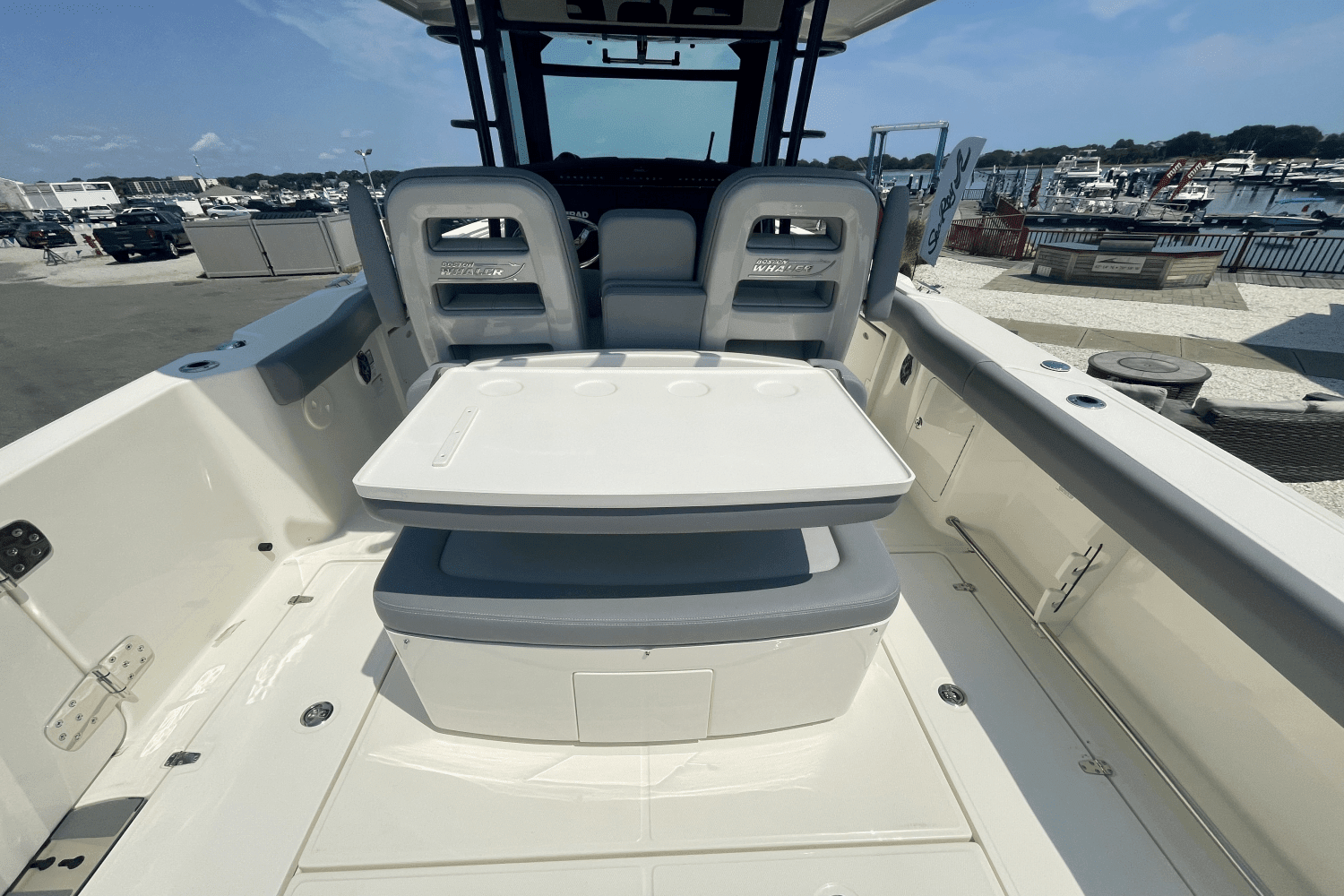 2024 Boston Whaler 330 Outrage Image Thumbnail #12