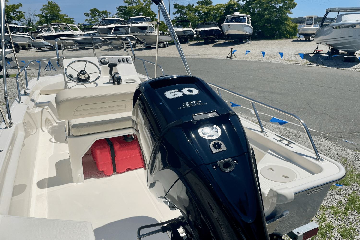 2024 Boston Whaler 150 Montauk Image Thumbnail #4