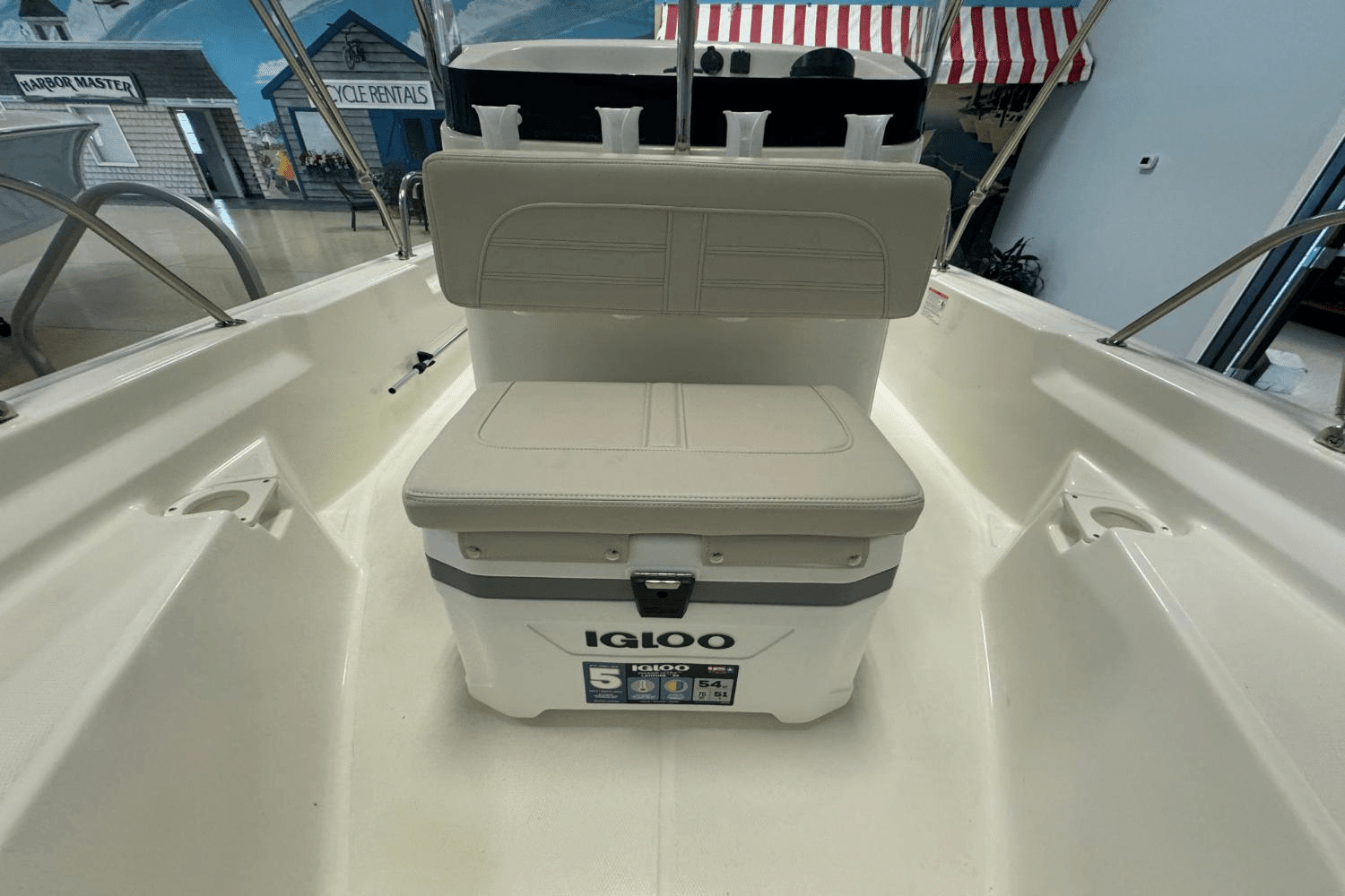 2024 Boston Whaler 150 Montauk Image Thumbnail #17