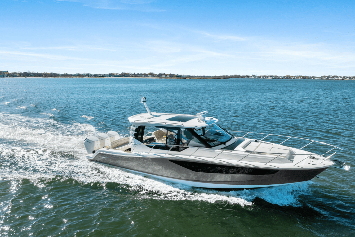 2024 Boston Whaler 405 Conquest Image Thumbnail #6