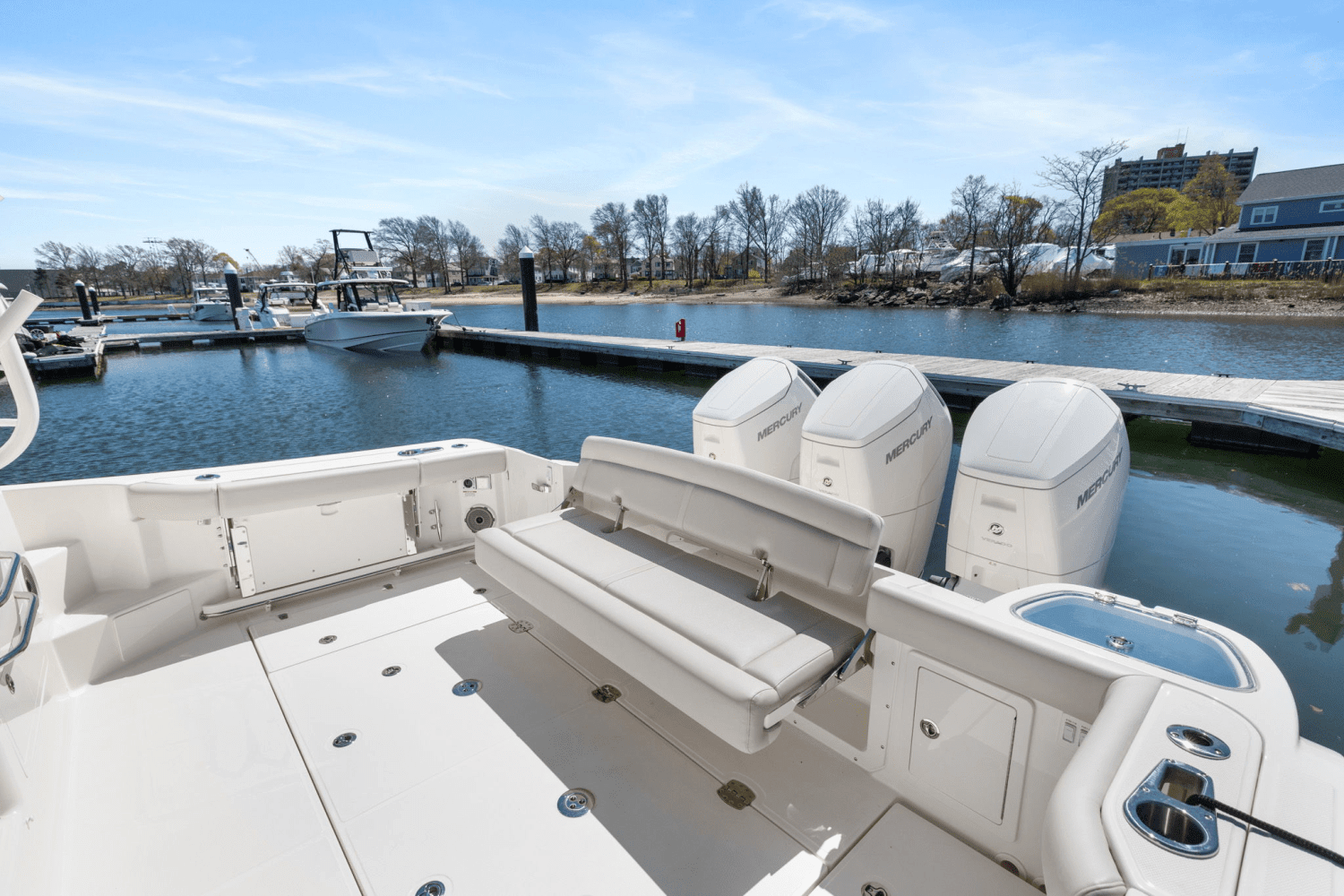 2024 Boston Whaler 405 Conquest Image Thumbnail #13