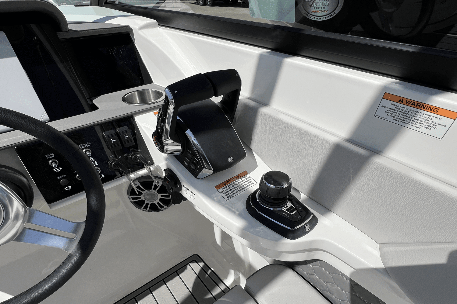 2024 Sea Ray
                                                             SDX 290 Outboard Image Thumbnail #21
