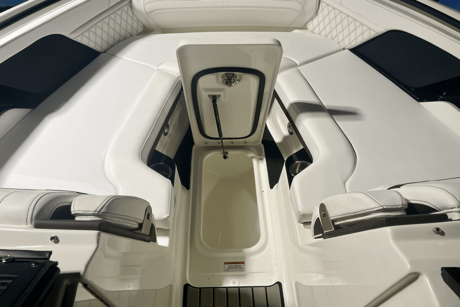 2024 Sea Ray SLX 280 Outboard Image Thumbnail #21