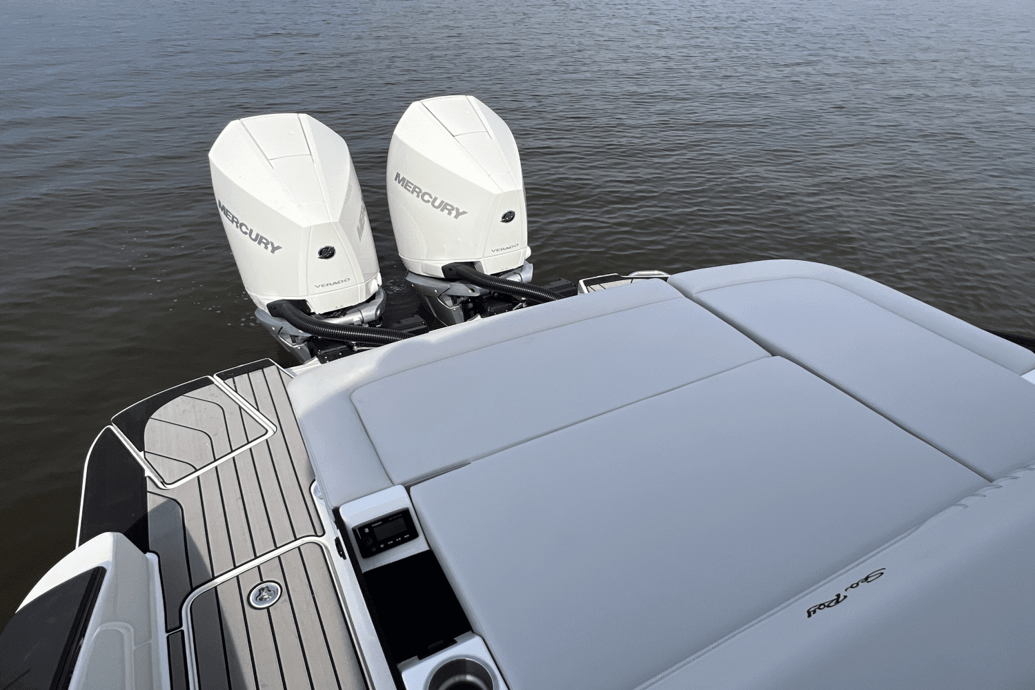 2024 Sea Ray SLX 280 Outboard Image Thumbnail #4