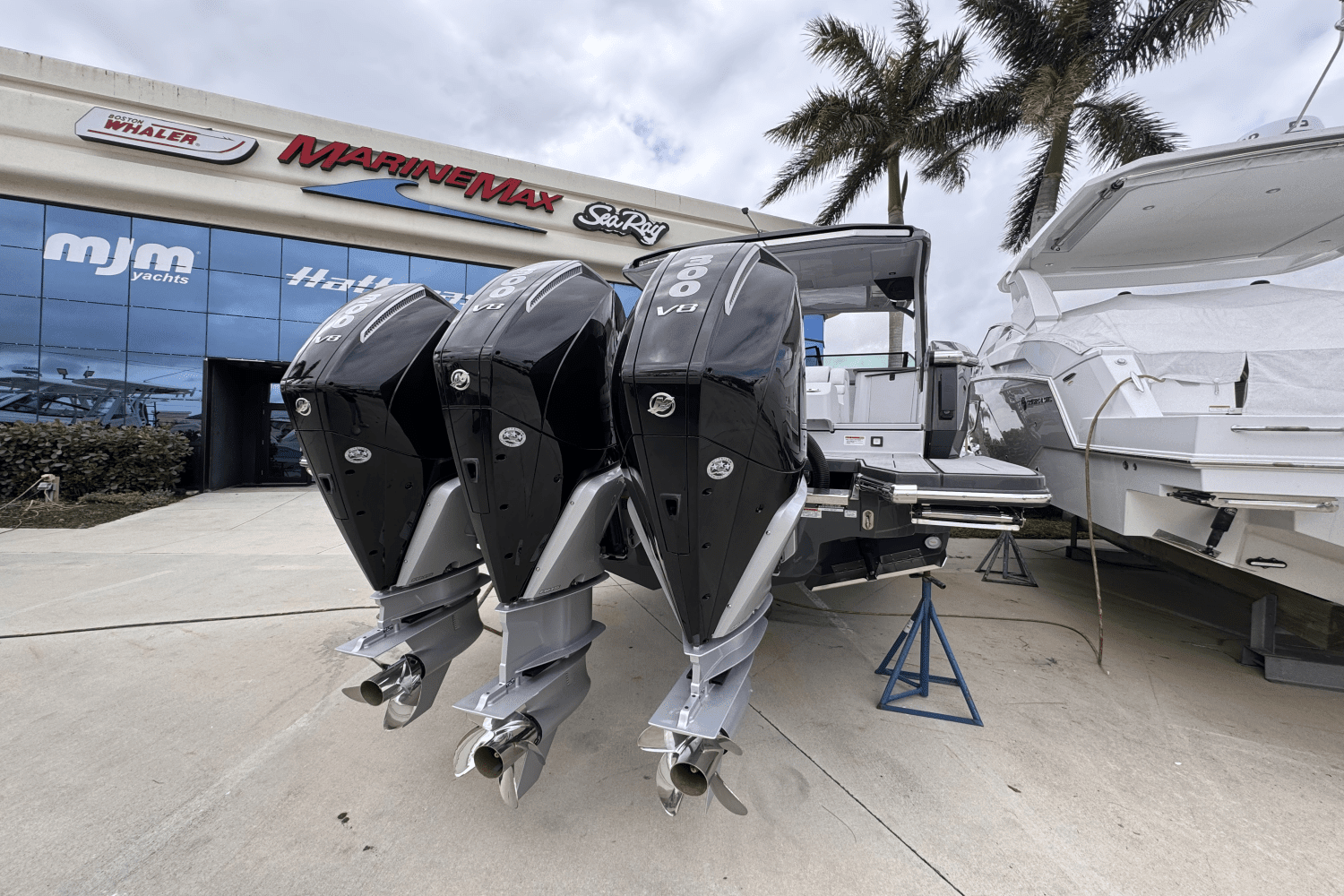 2024 Aviara AV36 Outboard Image Thumbnail #2