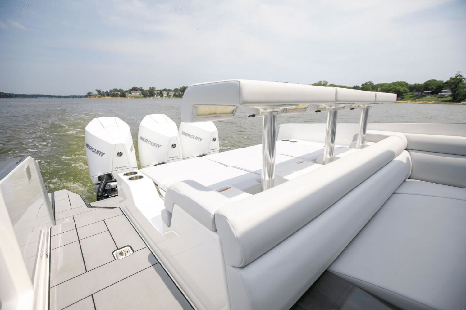 2024 Aviara AV36 Outboard Image Thumbnail #25