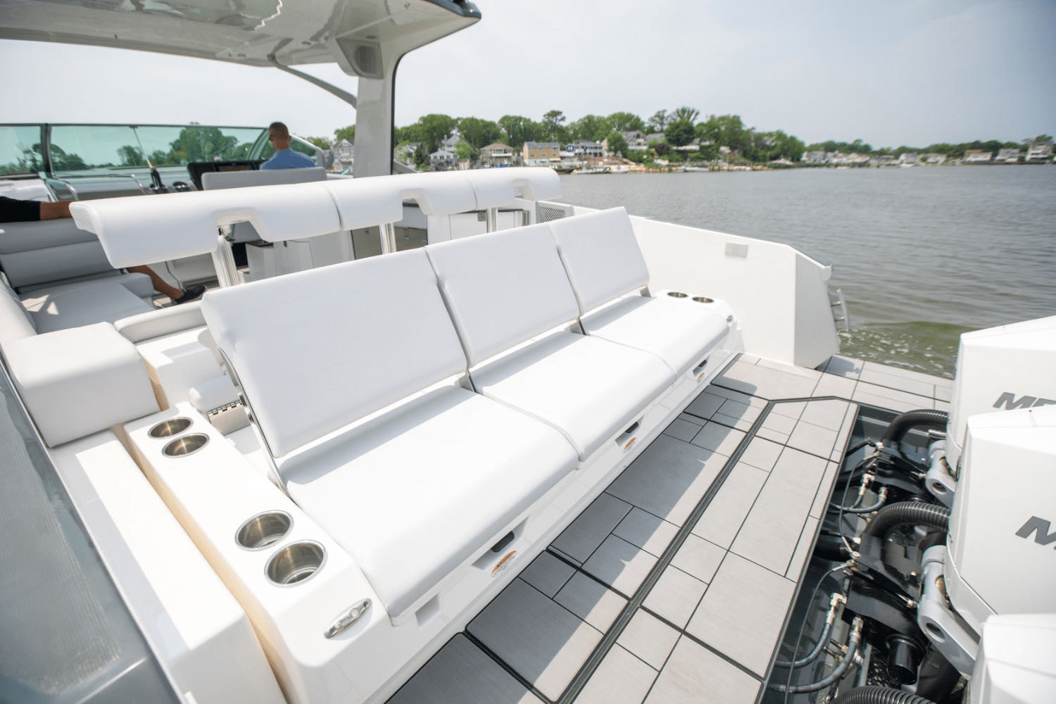 2024 Aviara AV36 Outboard Image Thumbnail #24