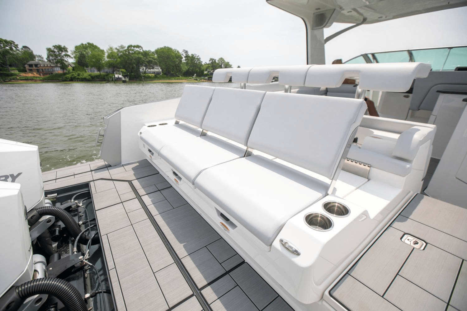 2024 Aviara AV36 Outboard Image Thumbnail #23