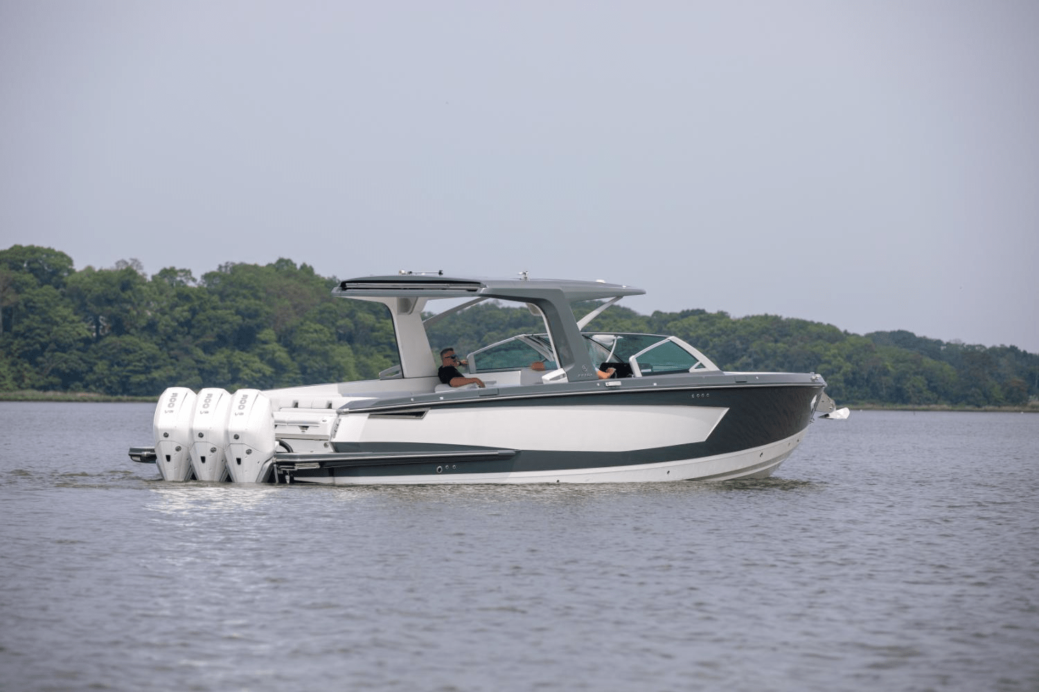 2024 Aviara AV36 Outboard Image Thumbnail #2