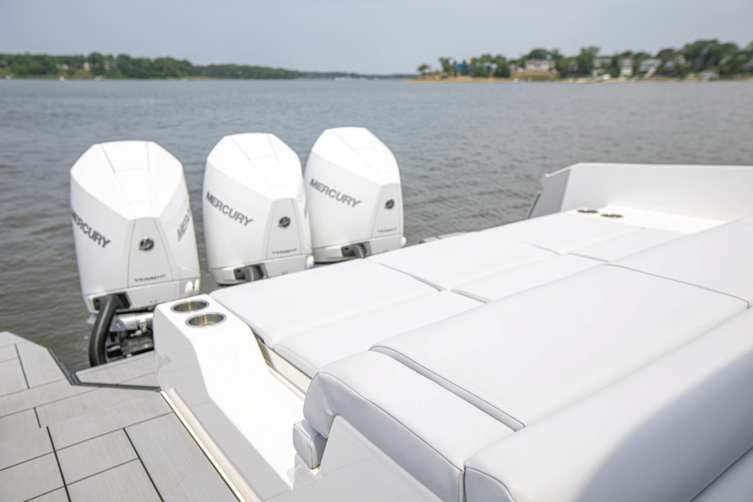2024 Aviara AV36 Outboard Image Thumbnail #20