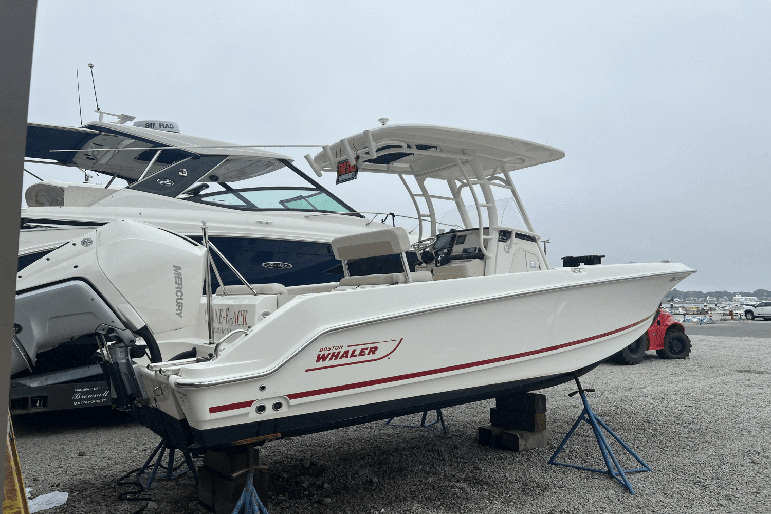 2021 Boston Whaler 230 OUTRAGE Image Thumbnail #1