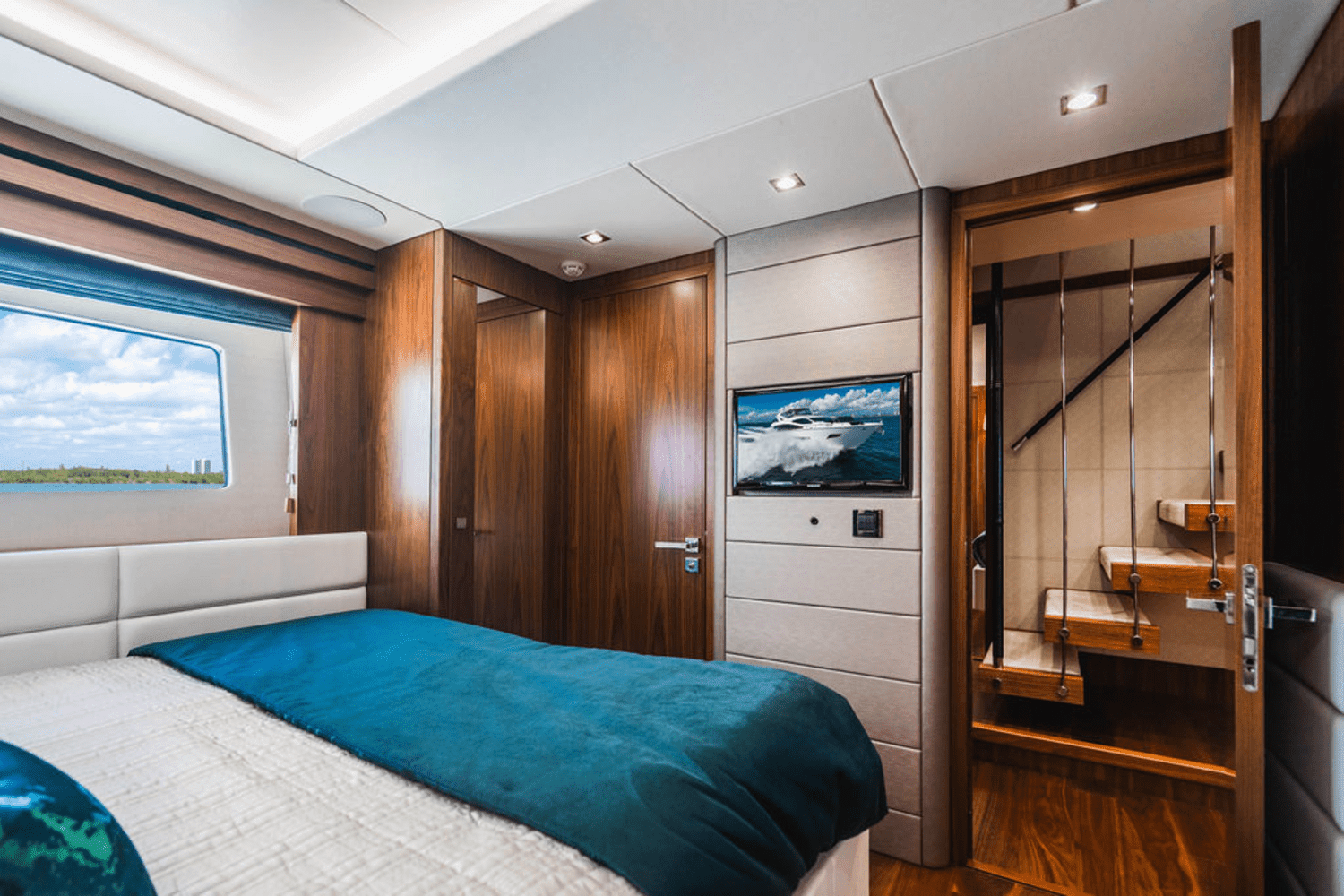 2019 Sunseeker 86 Image Thumbnail #44