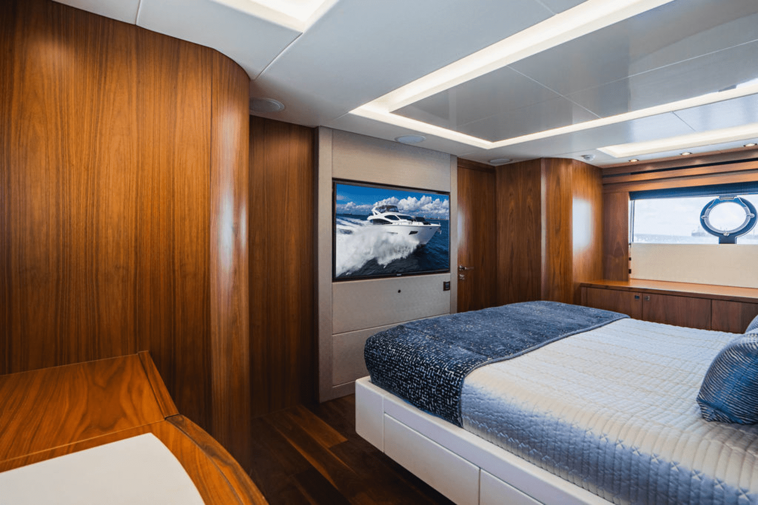 2019 Sunseeker 86 Image Thumbnail #40